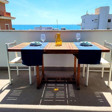 Brezza Di Mare Apartment Лидо ди Остия Екстериор снимка