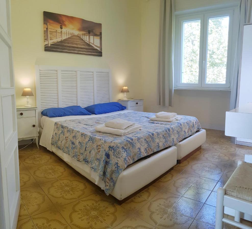 Brezza Di Mare Apartment Лидо ди Остия Екстериор снимка